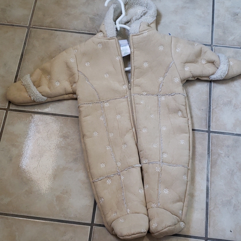 Okie-dokie  ski suit/bunting  sz3/6months